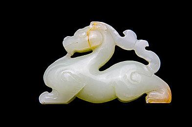 《刺客信条：影》多个新实机 雨季跑酷、潜行、风力系统